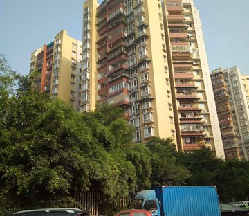 芳草地广通山庄