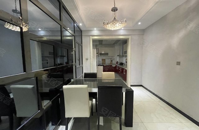 秀水苑4室2厅175㎡90万二手房图片