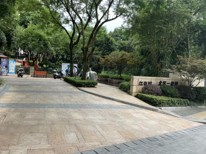 江与城(北区一组团),天山大道西段45号-重庆江与城(北区一组团)二手房