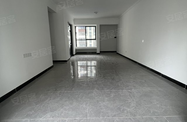 天泽江山樾4室2厅125㎡86万二手房图片