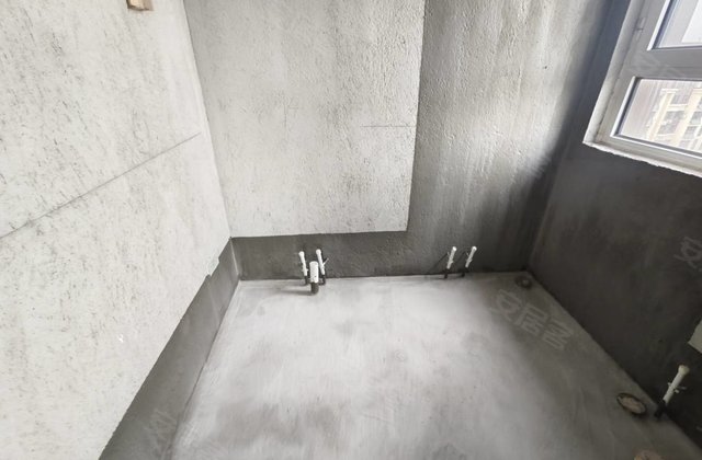 公园尚府4室2厅126㎡99万二手房图片