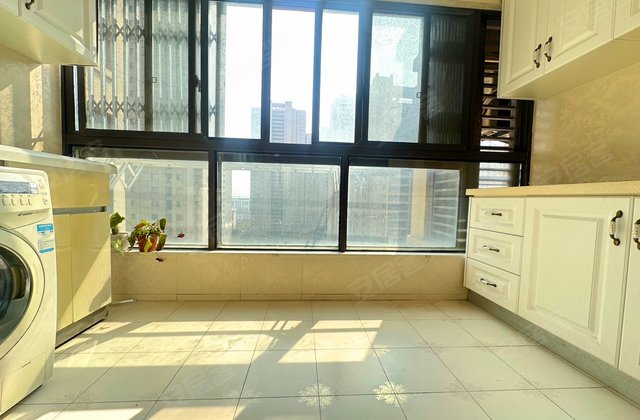 新港天城3室2厅119.61㎡96万二手房图片