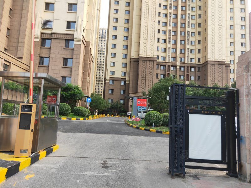 远洋城滨愉花园