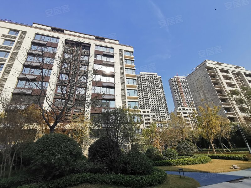 旭辉银盛泰星瀚城,飞跃大道,近济南绕城高速路-衡水