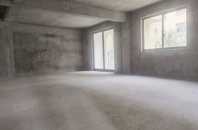 童桥花苑3室2厅146㎡70.8万二手房图片