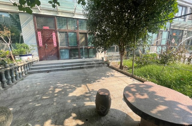 九天城4室2厅216㎡225万二手房图片