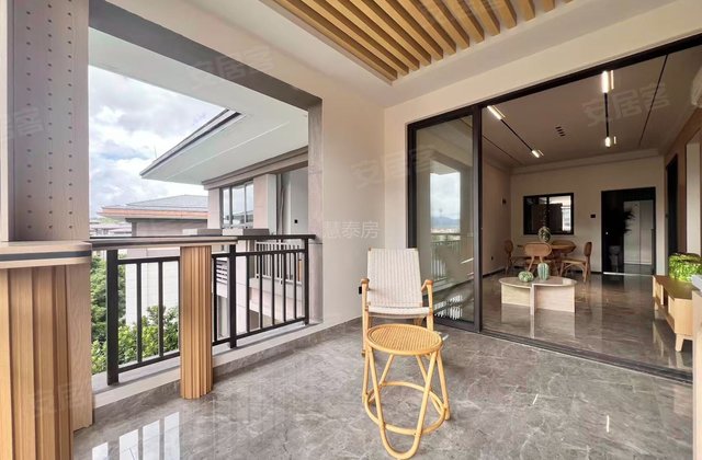 绿中海1室2厅57㎡111万二手房图片