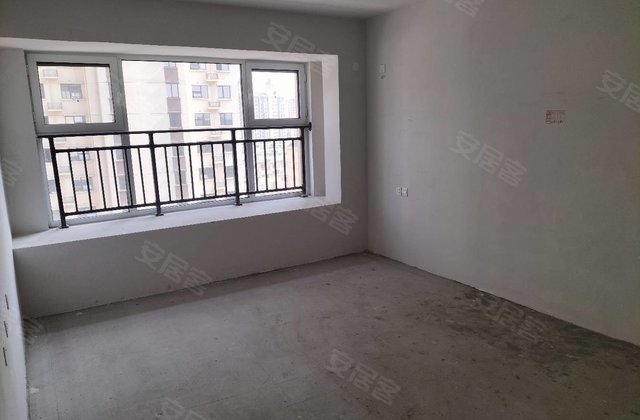 嘉祥龙城华府4室2厅142㎡98万二手房图片