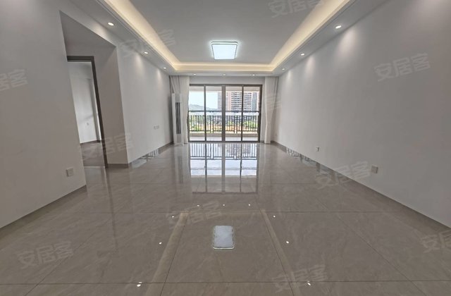 尚品兴华中心4室2厅137㎡59万二手房图片