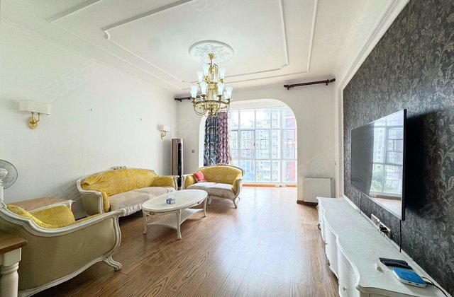 左岸春天6室3厅293.41㎡200万二手房图片