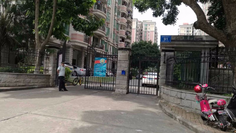 东湖花园三号小区