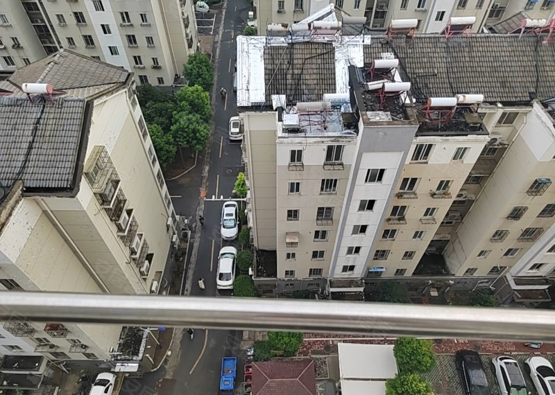 上海花园(北区)2室2厅1卫86.35㎡南38万