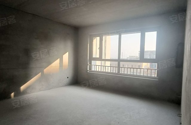 渤海明珠3室2厅147.18㎡57万二手房图片