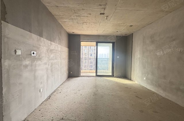 中建嘉和城3室2厅118㎡44万二手房图片