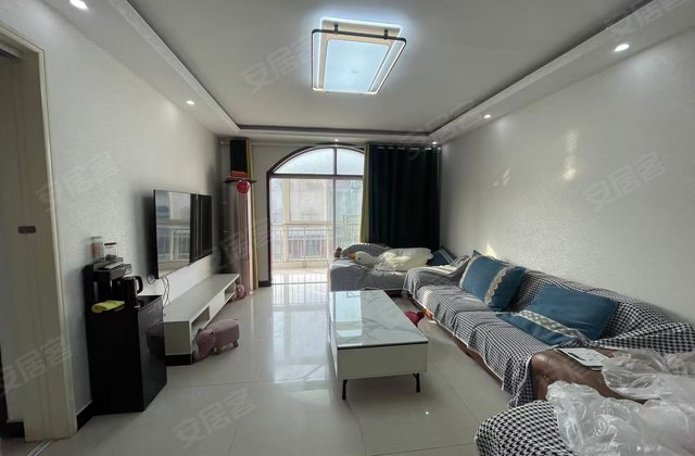 恒通滨河花园3室2厅132㎡62.8万二手房图片