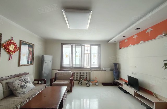 蓝天小区3室2厅143㎡68万二手房图片