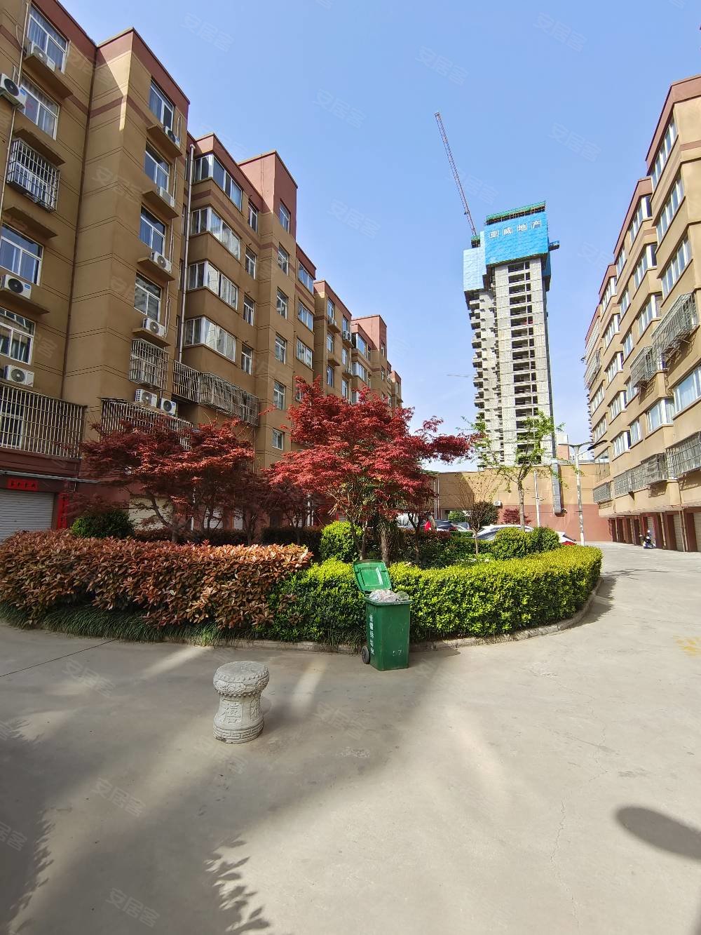 创业湖旁电梯洋房通双气采光视野都好证件齐全