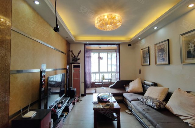 林江新苑3室2厅130㎡53.6万二手房图片