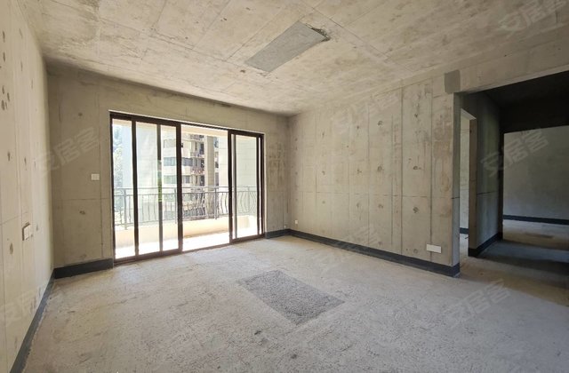 岑溪碧桂园4室2厅129㎡49万二手房图片