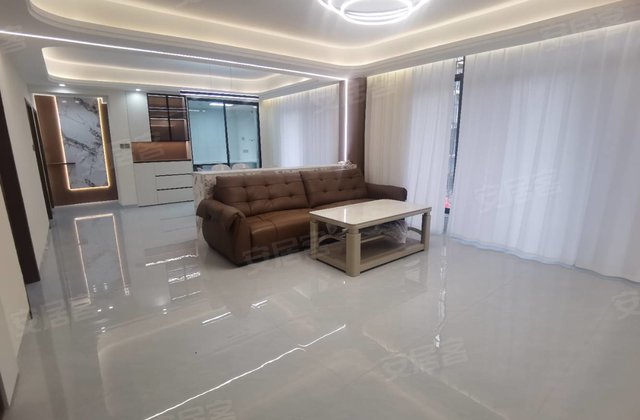 迎宾花园4室2厅165㎡56万二手房图片