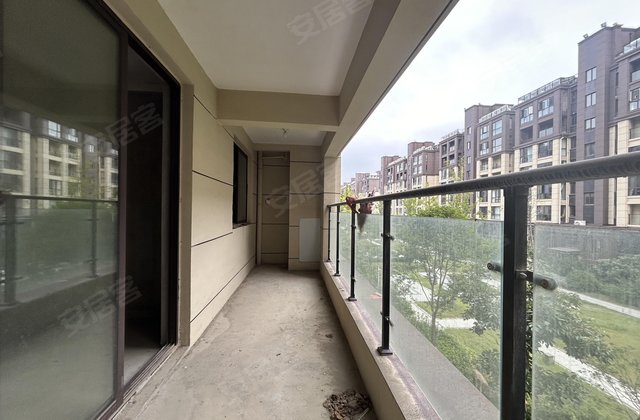 杭颐师大学府3室2厅118㎡82万二手房图片