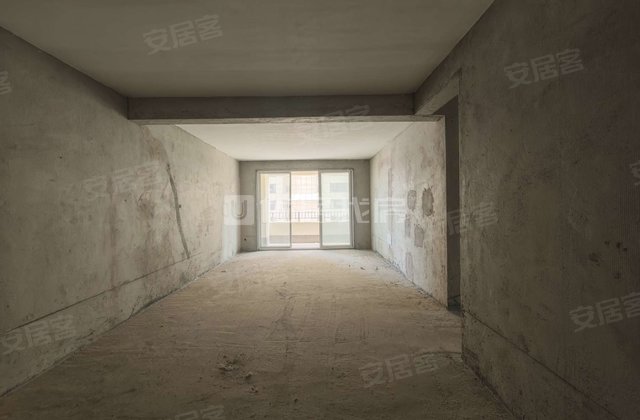 杨柳郡4室2厅144㎡46.8万二手房图片