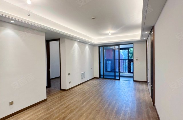 老杨找房 中骏璟峰云庭 近医院 装修好 商圈成熟 南北通透