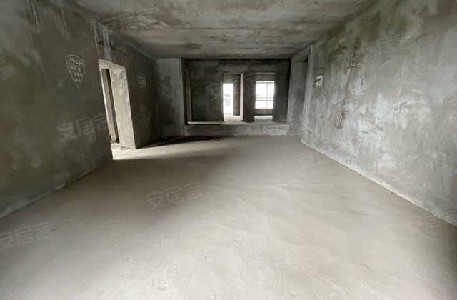 病防控中心家属区(隆昌)3室2厅146㎡52.8万二手房图片