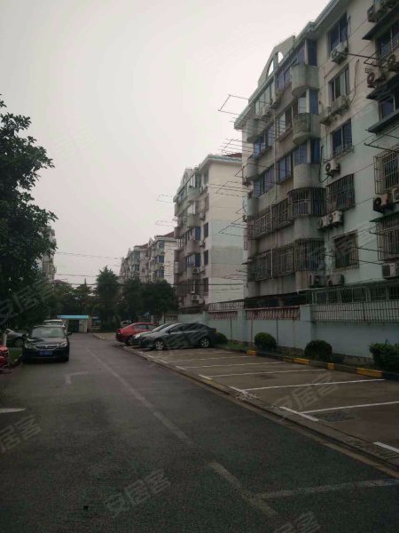 凤池社区南苑五村 