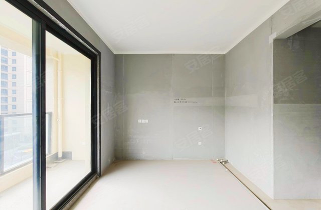 绿都九州雅叙3室2厅143㎡140万二手房图片