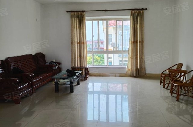 滨江园4室2厅147㎡46.8万二手房图片