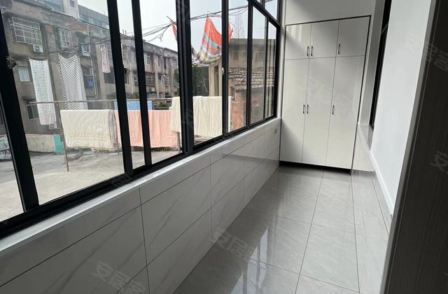 石首老工业局宿舍3室2厅104㎡43万二手房图片
