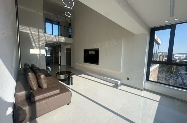 金月蓝湾3室2厅117㎡31.8万二手房图片