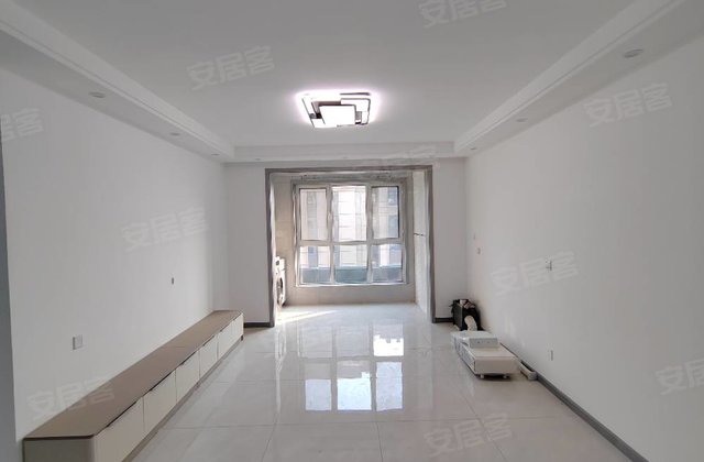 德百玫瑰公馆3室2厅122㎡80万二手房图片