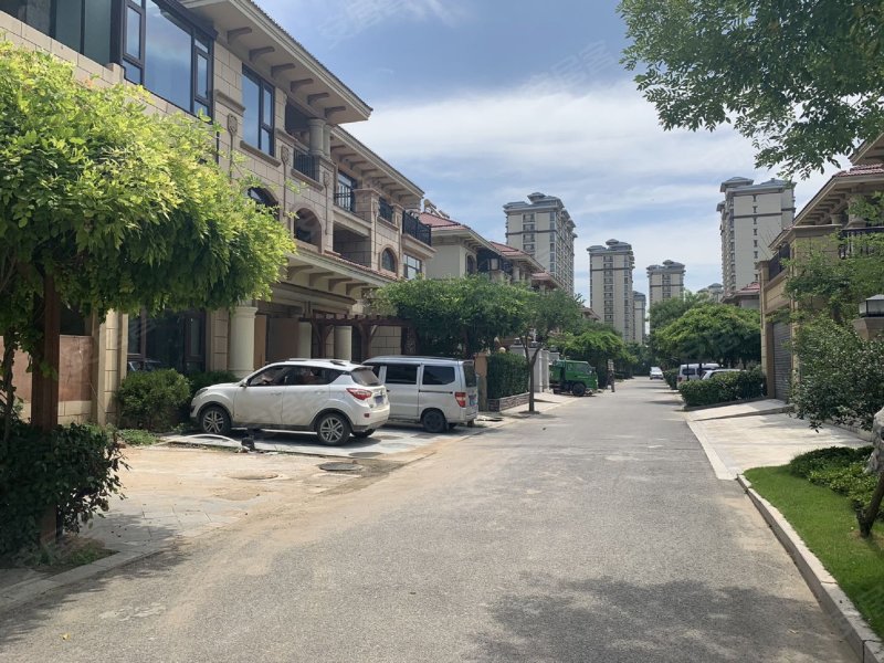 荣盛塞纳荣府(别墅)