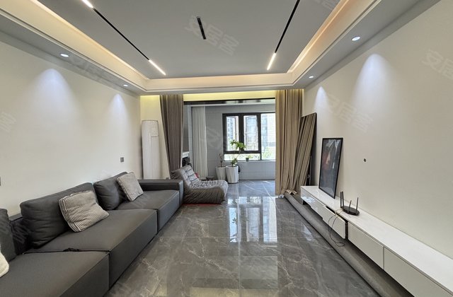 皖新江山樾3室2厅118㎡82万二手房图片