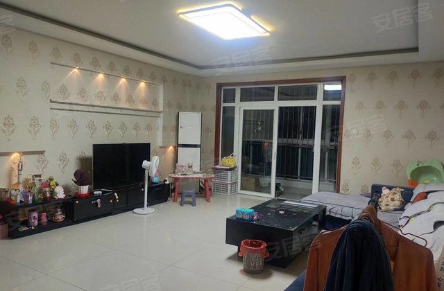 安兴北区3室2厅126㎡186万二手房图片