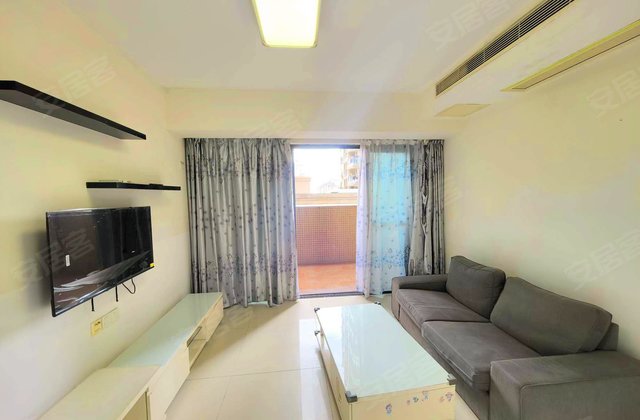 电梯房 满五唯一 精装可拎包入住 小三居 交通便利 商圈成熟