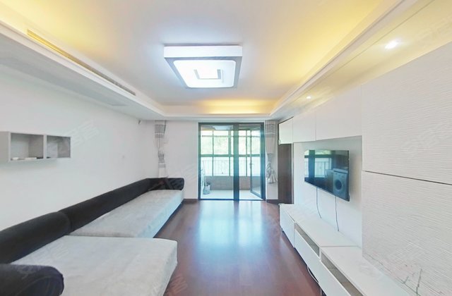 万科城花新园3室2厅101.34㎡575万二手房图片