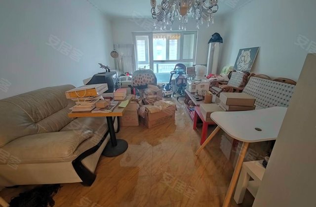 塞纳荣府4室2厅168㎡150万二手房图片