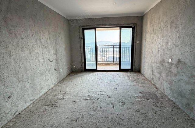 中骏丽景府(一期)4室2厅125.88㎡82万二手房图片