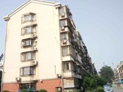 朝南 密度低 医疗配套成熟 满五 近地铁 大两房,凯信佳园二手房,125万