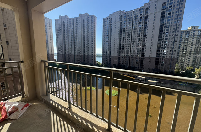 桃花源纪安澜里4室2厅133㎡56万二手房图片