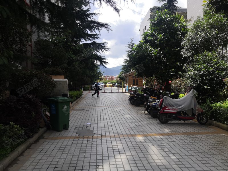 尚品国际,白华路152号-丽江尚品国际二手房,租房,房价-丽江安居客