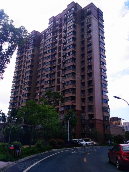 美罗家园罗秀苑 