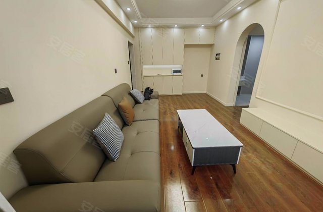 朝阳佳苑2室2厅62㎡32万二手房图片