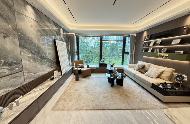 紫金桃花源3室2厅139㎡145万二手房图片