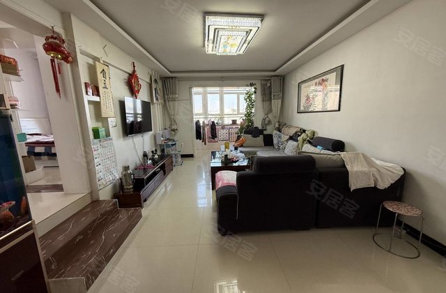 富苑小区3室2厅138.98㎡35.6万二手房图片