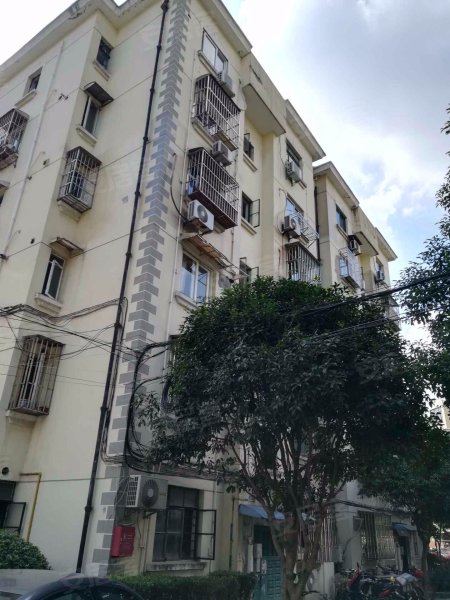 金杨新村三街坊 