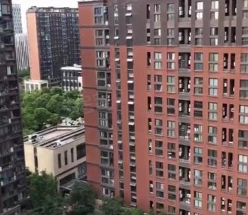 万科翡翠公园(商住楼)